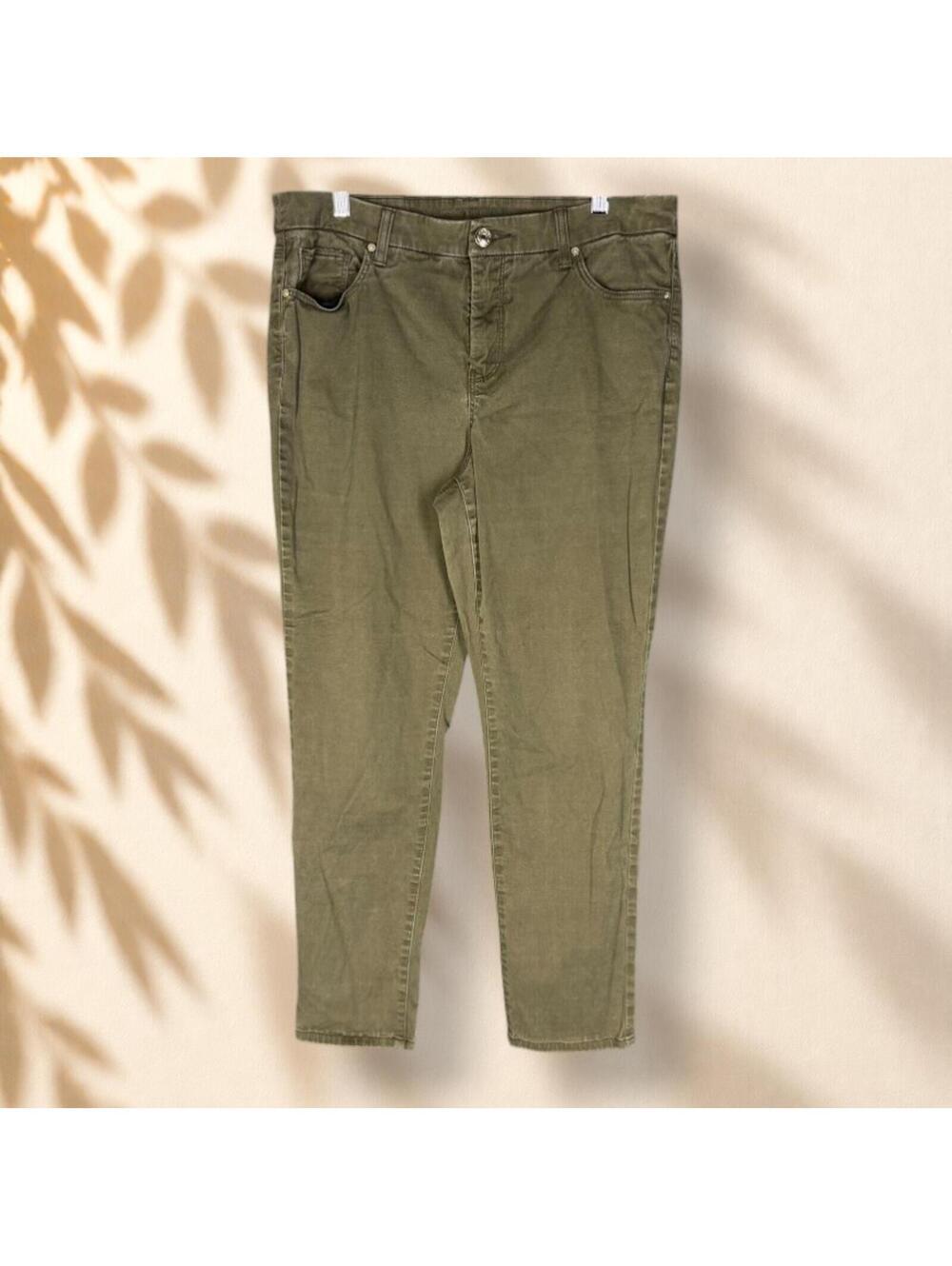 Chico's Jeans Women M Medium Green Denim Medium Wash High Rise Straight Stretch